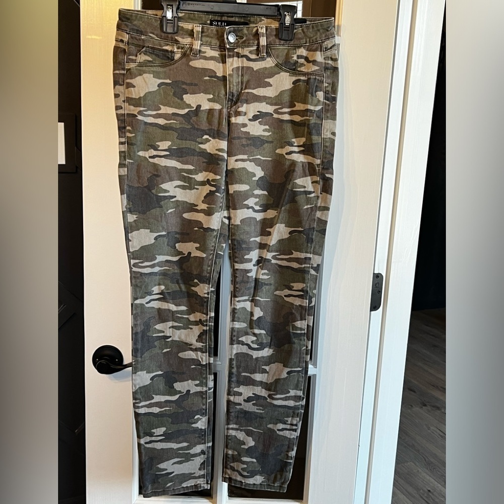 Y2K SOLD DESIGN LAB Super Skinny Stretch Green Gray Camo Jeans Size 28